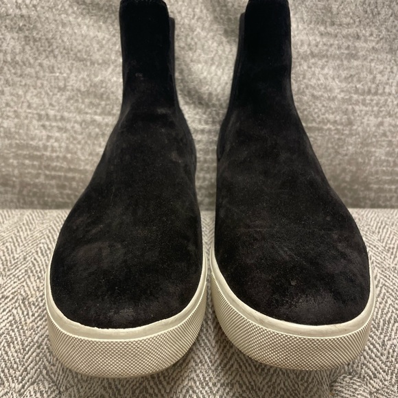 Vince velour/suede slip ons 8 - Picture 3 of 6